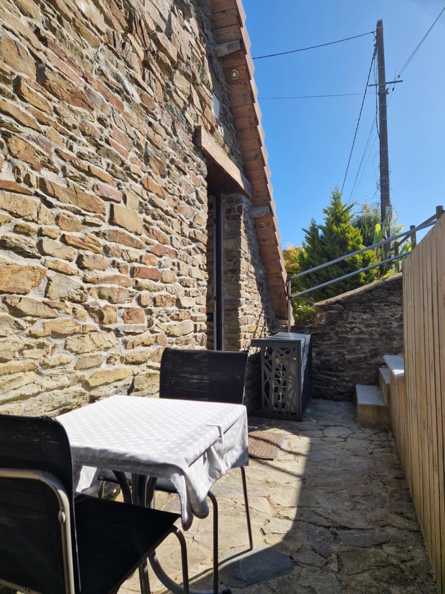 Ancien Moulin Pres D'un Ruisseau Holiday home Sallen